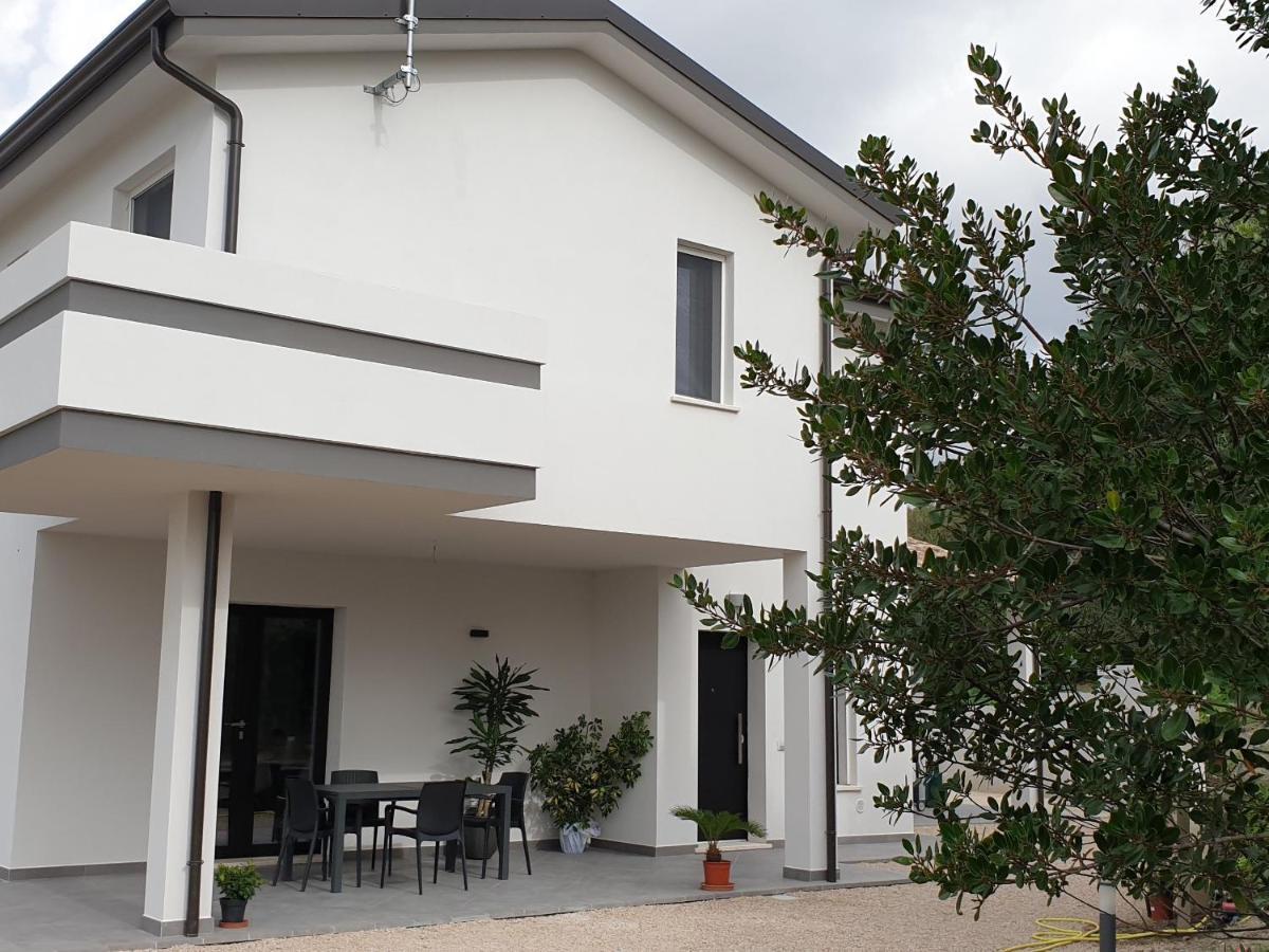 B&B Juniperus Sant'Anna Arresi Bagian luar foto